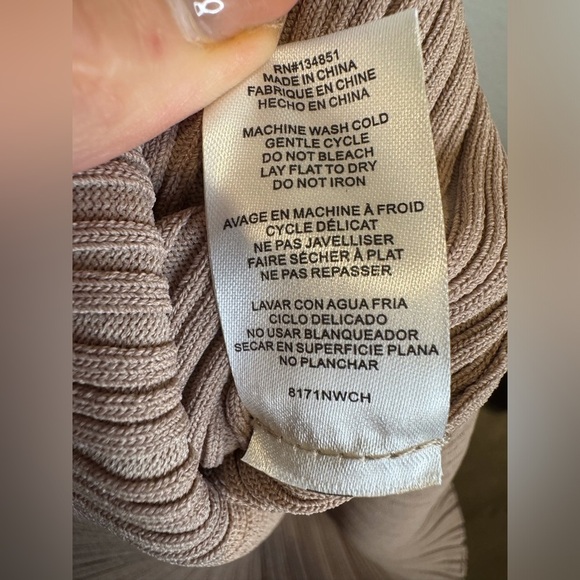 WAYF NWT Women’s Alexi Long Sleeve Rib Mauve Elegant Tan Ribbed Dress Size M - Picture 6 of 9